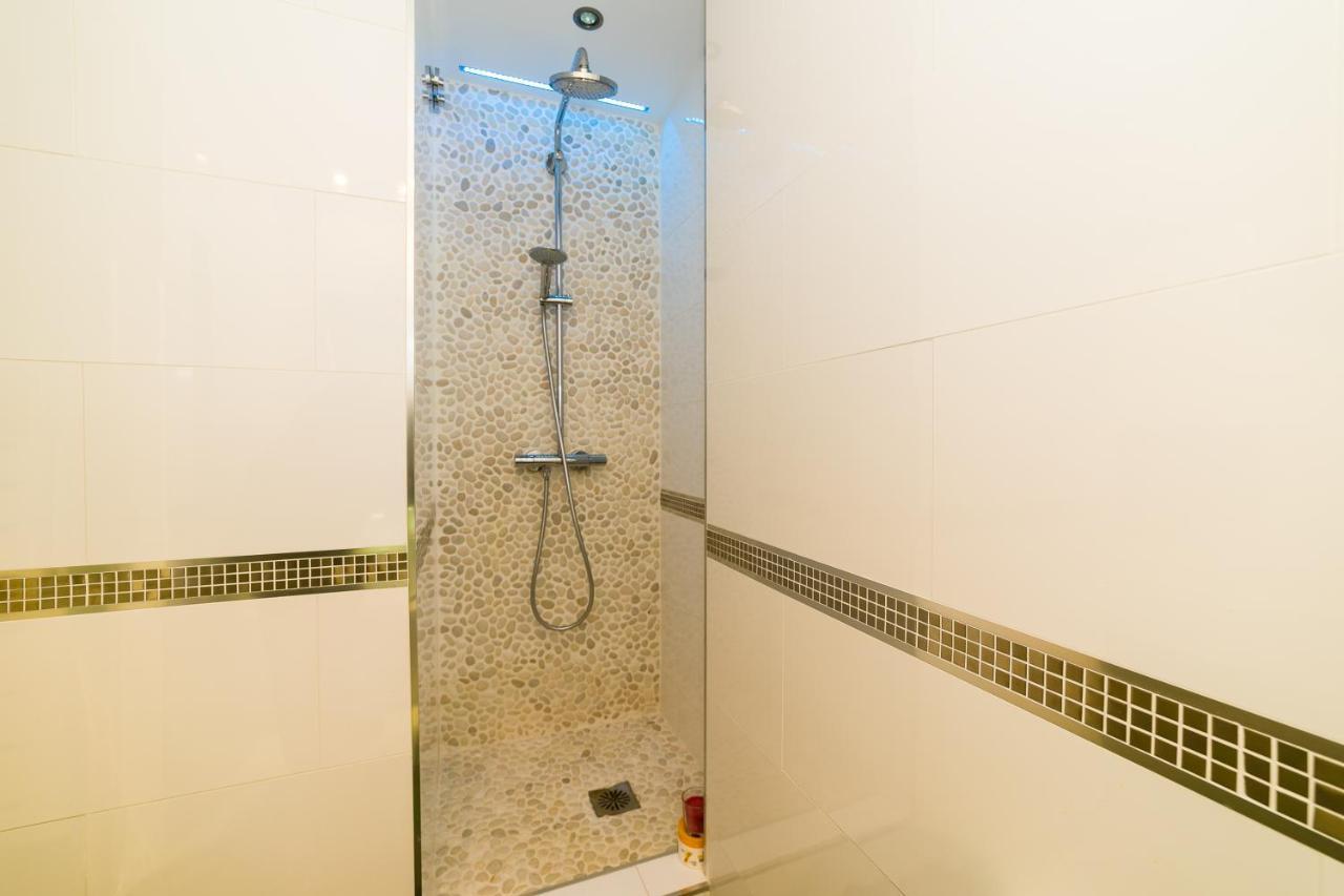 Weforyou 2 Bedrooms Penthouse At Malaga Center Málaga Exterior foto