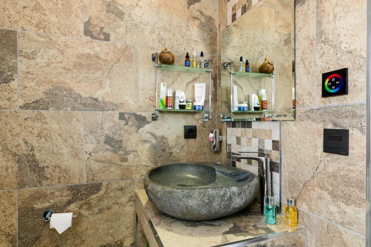Weforyou 2 Bedrooms Penthouse At Malaga Center Málaga Exterior foto